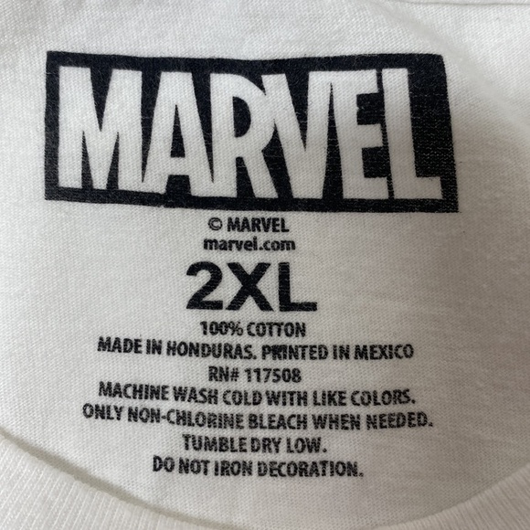 Marvel Deadpool Graphic Tee 2X - Picture 4 of 4